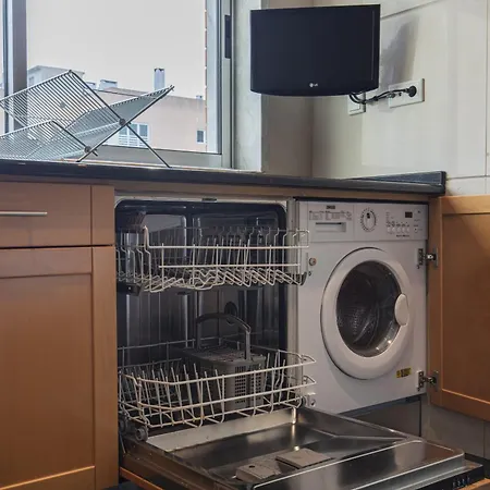 2 Bedroom Large By Innkeeper Apartment