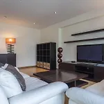 2 Bedroom Large By Innkeeper Διαμέρισμα *
