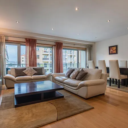 2 Bedroom Large By Innkeeper *